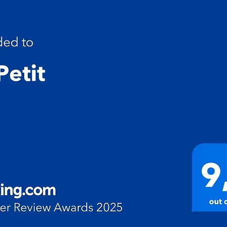 La Petite דירה *