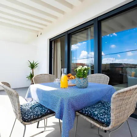 La Petite Apartment
